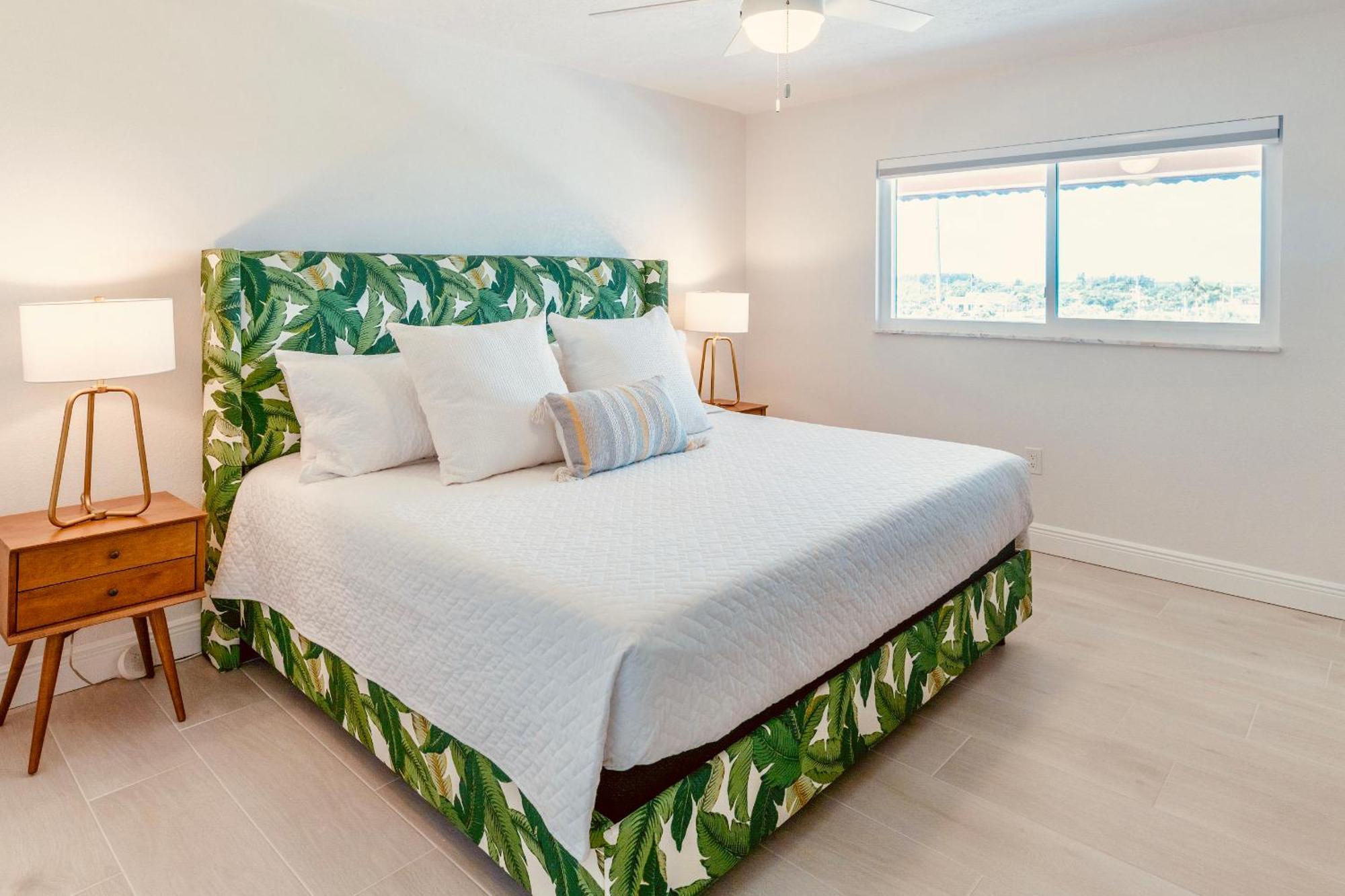Spanish Main Cocoa Beach Room photo